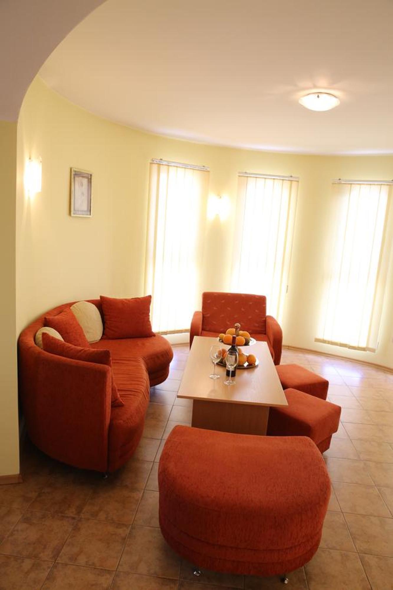 Family Hotel Papi Razlog Exteriör bild